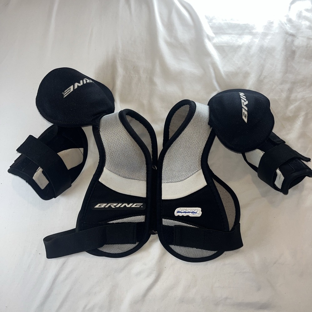 BRINE HYPER LACROSSE SHOULDER PADS JUNIOR